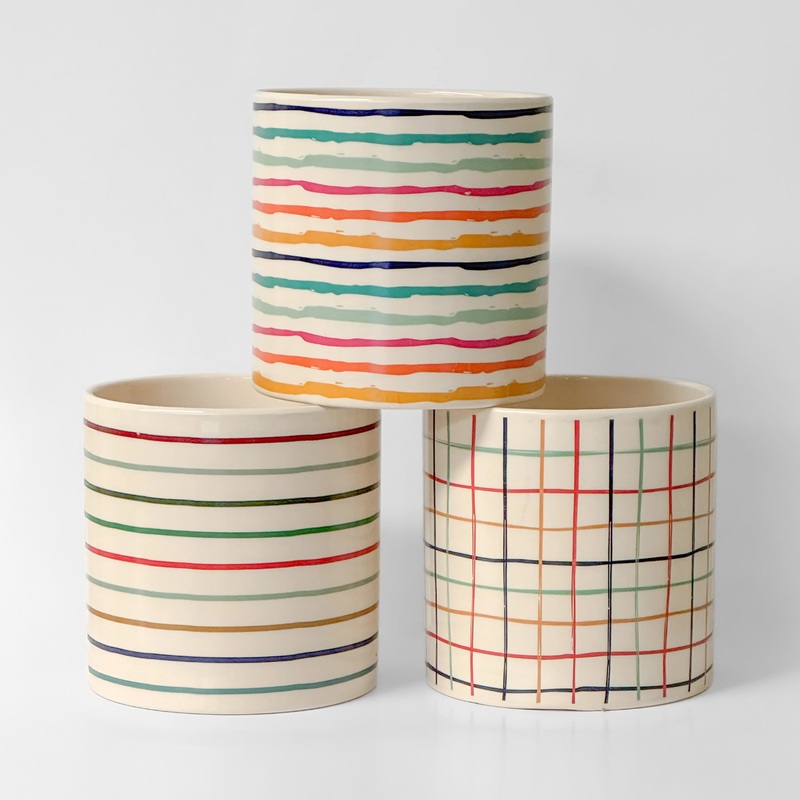 4.5″D Assorted Colorful Cylinder Ceramic Pots – Cream