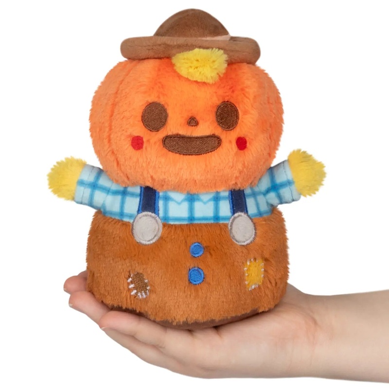 Squishable Snacker Scarecrow