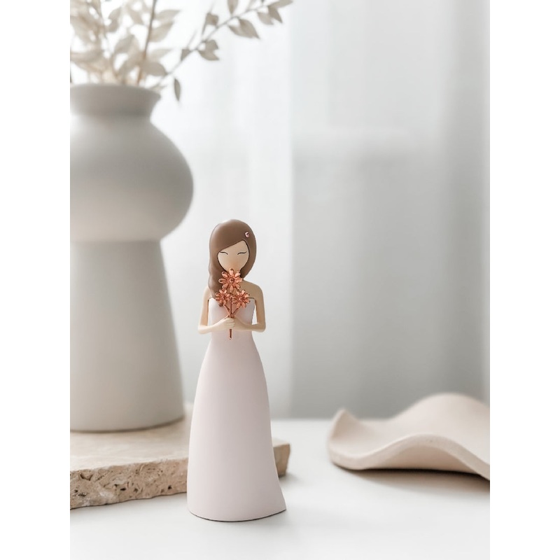 APPRECIATION FIGURINE