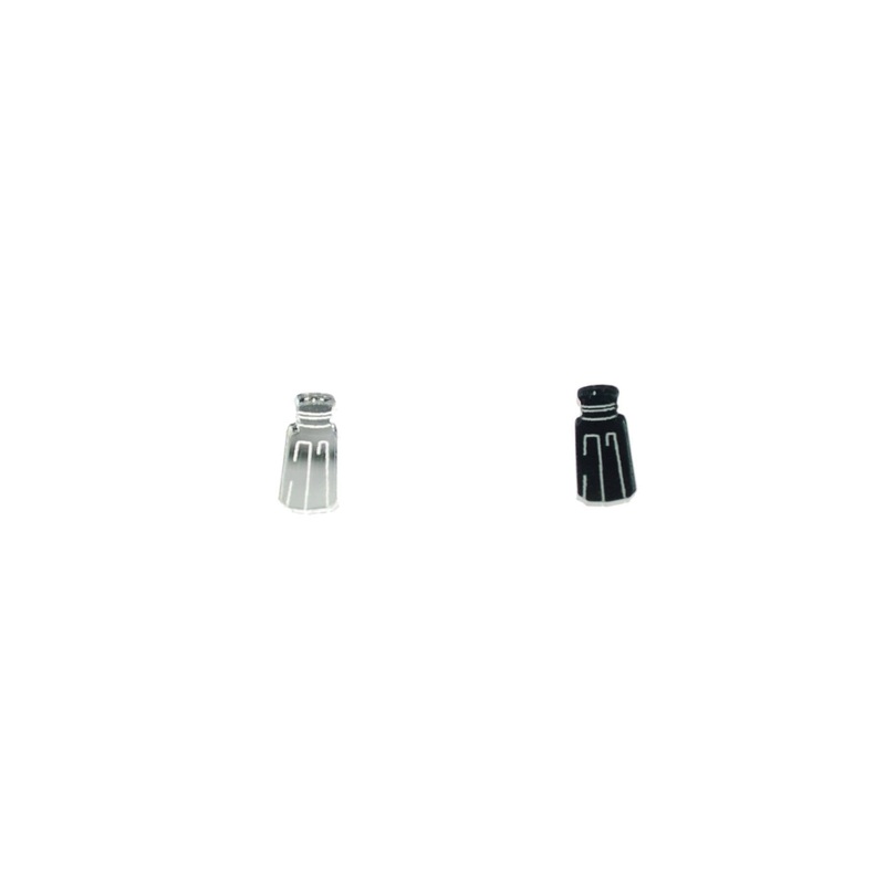 Vinca – Salt and Pepper Earrings