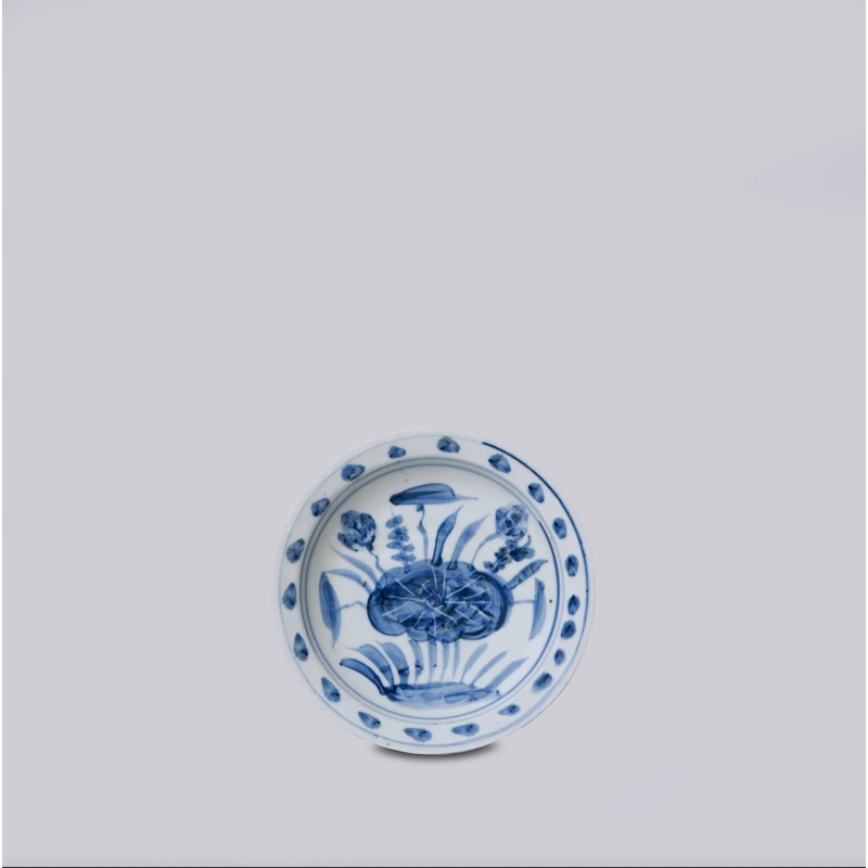 7″ Porcelain Lotus Dish – Blue and White